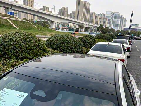 2025�� �Ŀ� C 260 L �ҹ�˶���