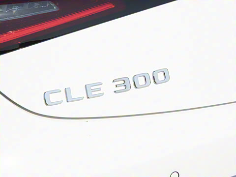 2025�� CLE 300 4MATIC �����ͽ��ܳ�