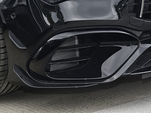 2025�� AMG CLA 45 S 4MATIC+