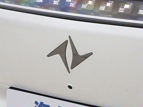 2025�� 636Ultra����� 6��