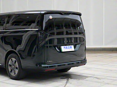 2025�� 825km�Ƿ���