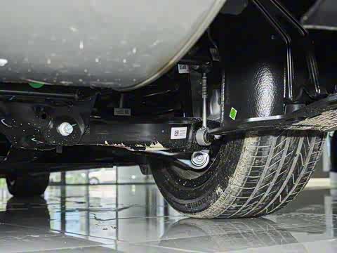 2025�� 130km EM-i ������