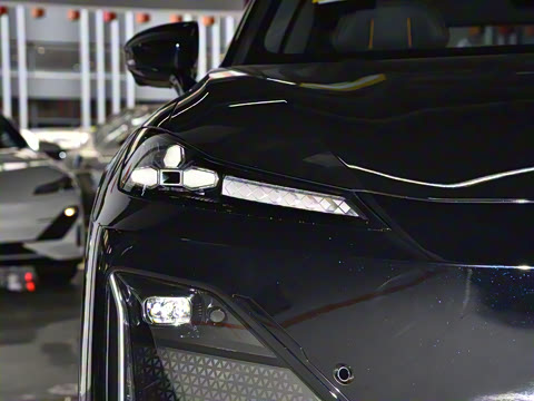 2025�� 215Max ��ΪǬ���Ǽ�ADS SE���̰�