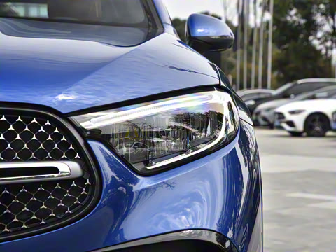 2025�� �Ŀ� GLC 300 L 4MATIC ������ 5��