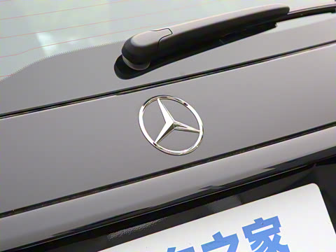 2024�� GLC 260 L 4MATIC ������ 7��