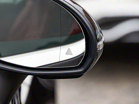 2025�� CLE 260 ���ܳ�