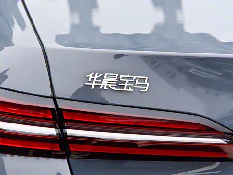 2025�� 525Li M�˶���װ