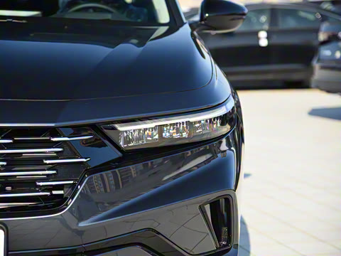 2025�� �˶�ϵ�� 260TURBO ������