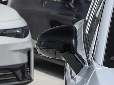 2025�� 550������