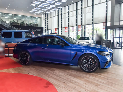 2025�� AMG CLE 53 4MATIC+ ���ܳ�