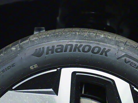 2025�� ̽��L 330TSI ������ӢCity��