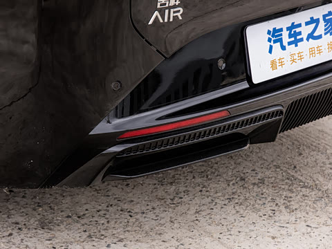 2025�� Air 530km D����