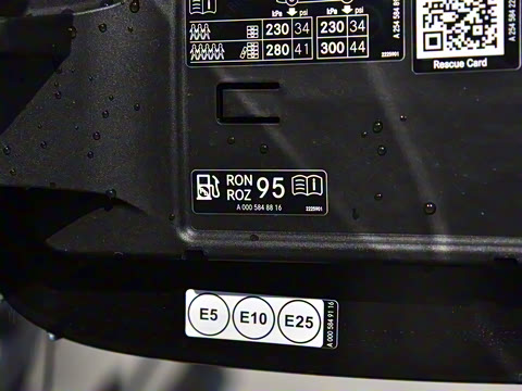 2025�� �Ŀ� GLC 260 L 4MATIC ������