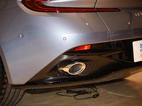 2025�� 4.0T V8 Coupe