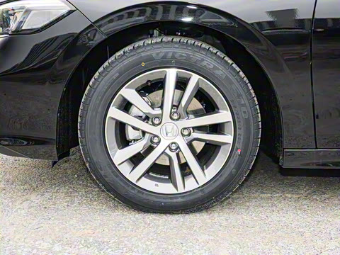 2025�� 240TURBO CVT ��ȤPlus