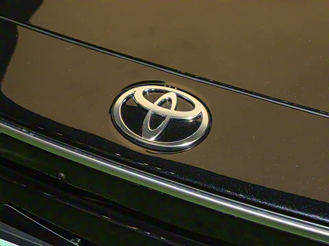 2025�� 560 ����Max��