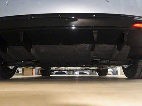 2025�� 75kWh Touring