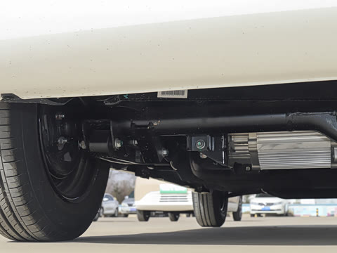 2025�� Pro 201km ���ư�