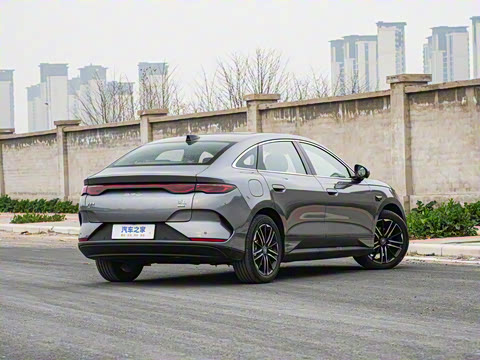 2025�� EV 545KM׿Խ��