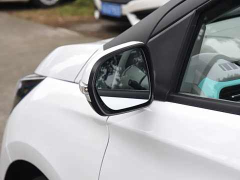 2025�� Plus 330KM������