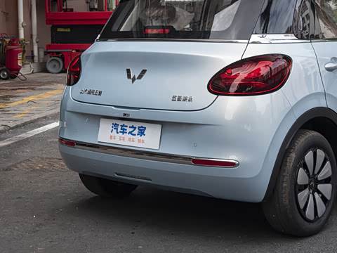 2025�� 410km ��Ϭ������