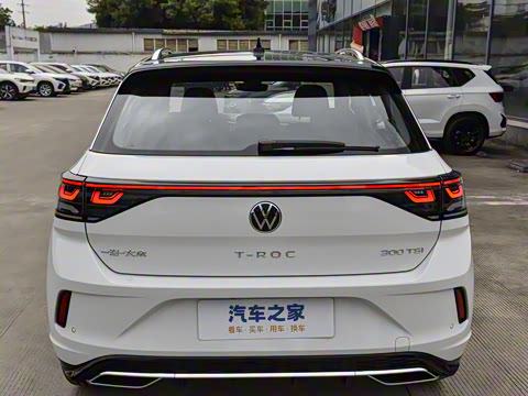 2025�� �Ŀ� 300TSI DSG�����ǹ��