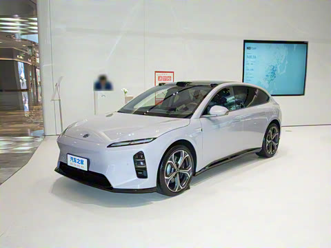 2025�� 75kWh Touring