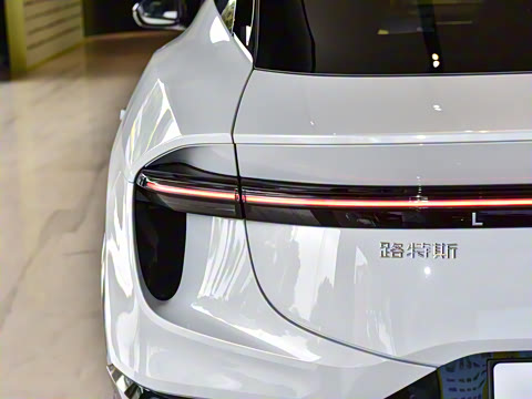 2025�� 600 ������