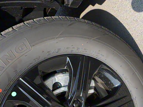 2025�� 2.0T�Զ�������Ӣ�� ����