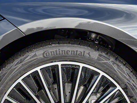 2025�� CLE 260 ���ܳ�