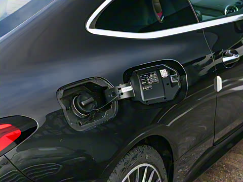 2025�� CLE 260 ���ܳ�