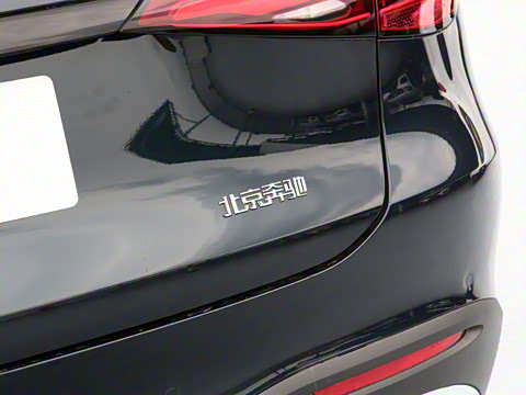 2024�� GLC 260 L 4MATIC ������ 5��