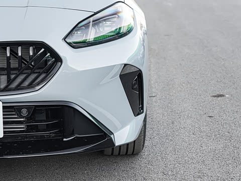 2025�� 225L M�˶���ҹ��װ