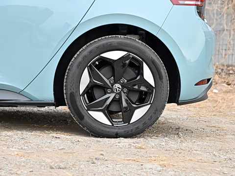 2025�� �Ŀ� ������ ���ڰ�