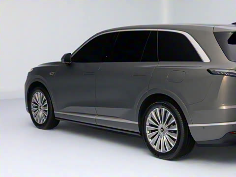 2025�� Ultra ������