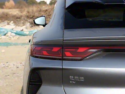 2025�� �Ǽݰ� 550km ׿Խ��