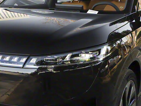 2025�� 636Max����� 5��