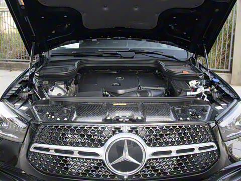 2025�� �Ŀ� GLE 350 4MATIC ʱ����