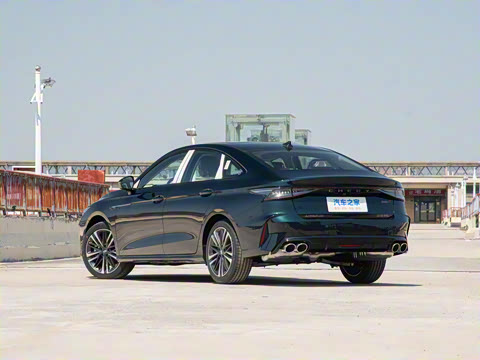 2025�� 2.0T DCT��