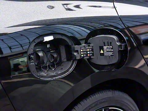 2025�� EV �Ǽݰ� 506KM�����