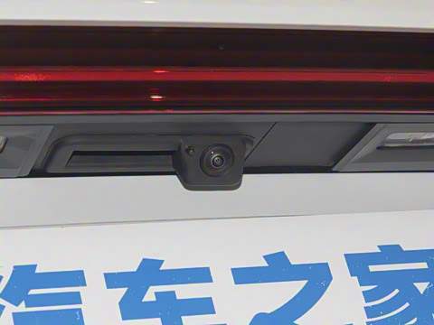 2024�� 50 e-tron quattro ��ҫ�� ������װ