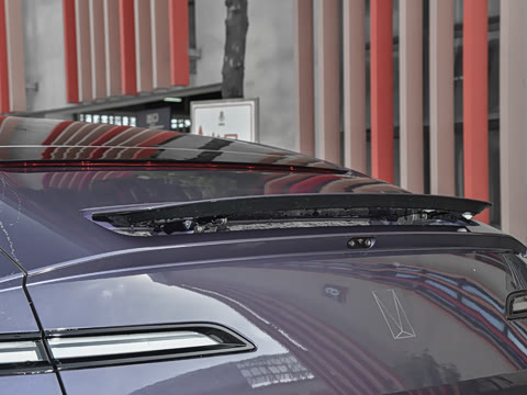 2025�� Ultra���������