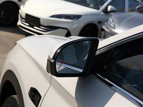 2025�� EV �Ǽݰ� 520km �����