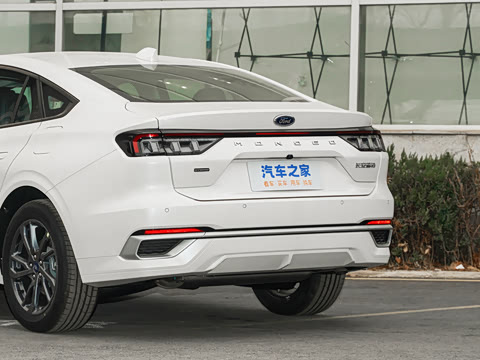 2025�� 1.5T EcoBoost E �춯 ������