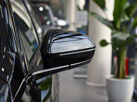 2024�� 525i M�˶���װ