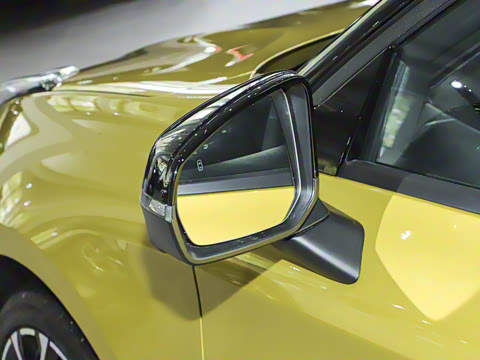 2025�� 03+ 2.0TD �Զ�Ԧ���