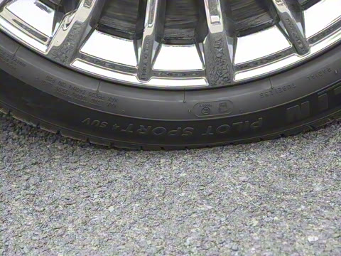 2025�� 700 Ultra�������������״��