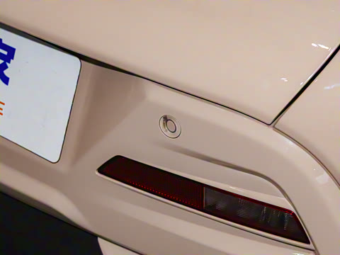 2025�� Mate 300km̤�˰�