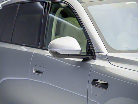 2025�� ���� Ultra�� 53.4kWh 6����