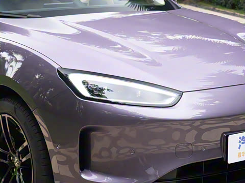 2025�� ����   Ultra ������